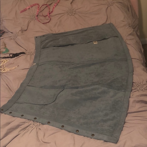 Blue Velvet Skirt - Picture 7 of 8